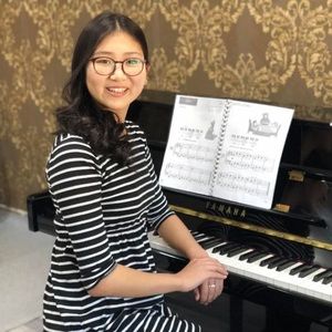 Meet your Posher, Ujin